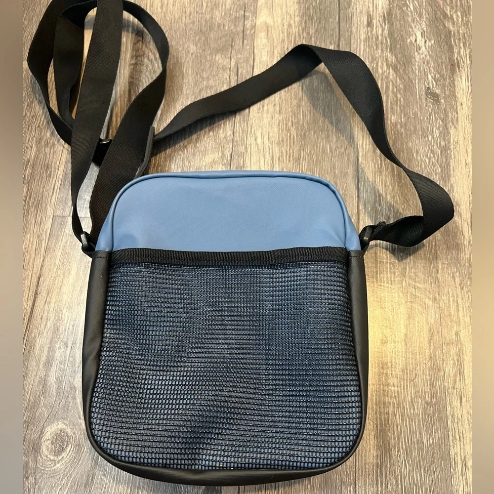 Herschel Supply Company UO Exclusive Heritage Blue Black Crossbody Bag, Like New